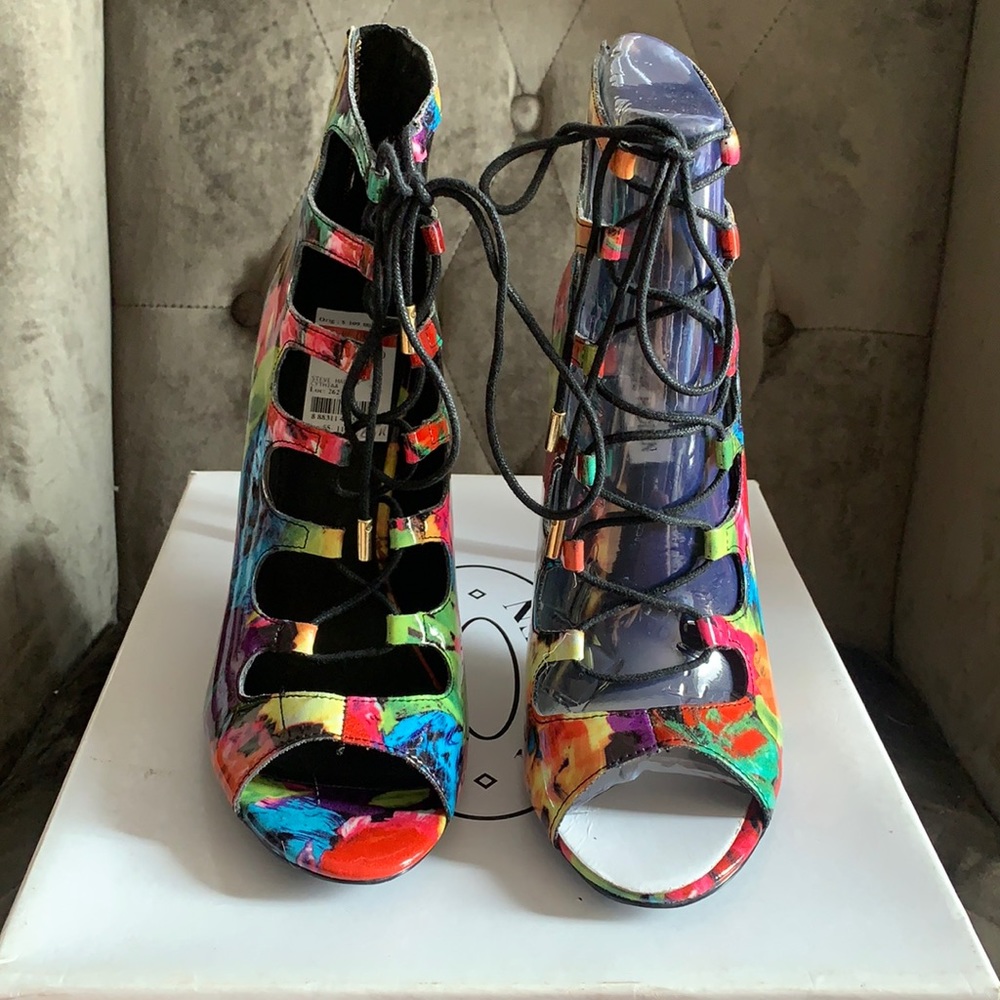 Steve Madden floral heels